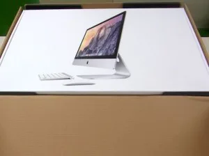 iMacの化粧箱