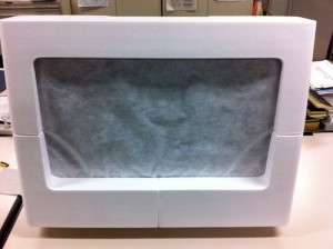 iMac液晶面の発砲スチロール